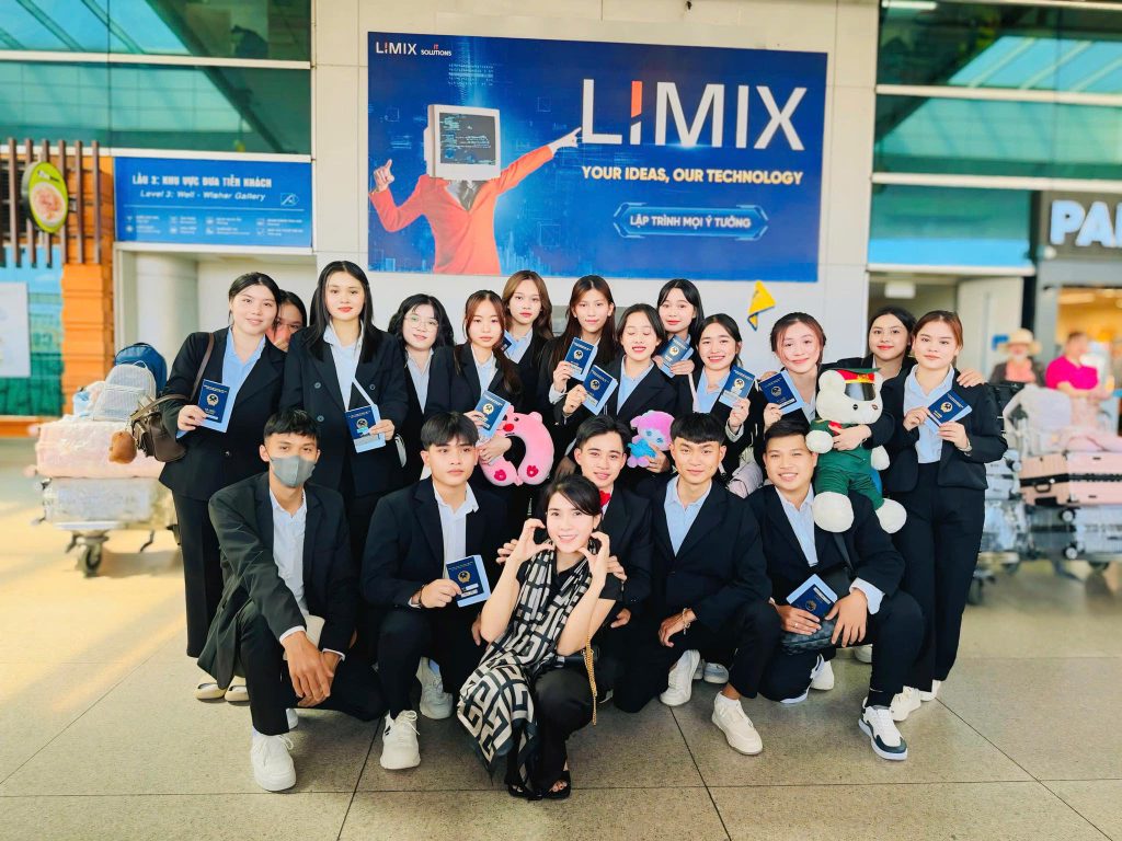 Định hướng nghề nghiệp cho giới trẻ trong kỷ nguyên trí tuệ nhân tạo